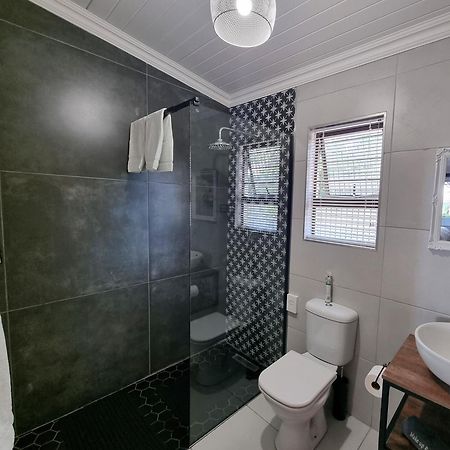 The Coral Tree Hotel Mbombela Bagian luar foto