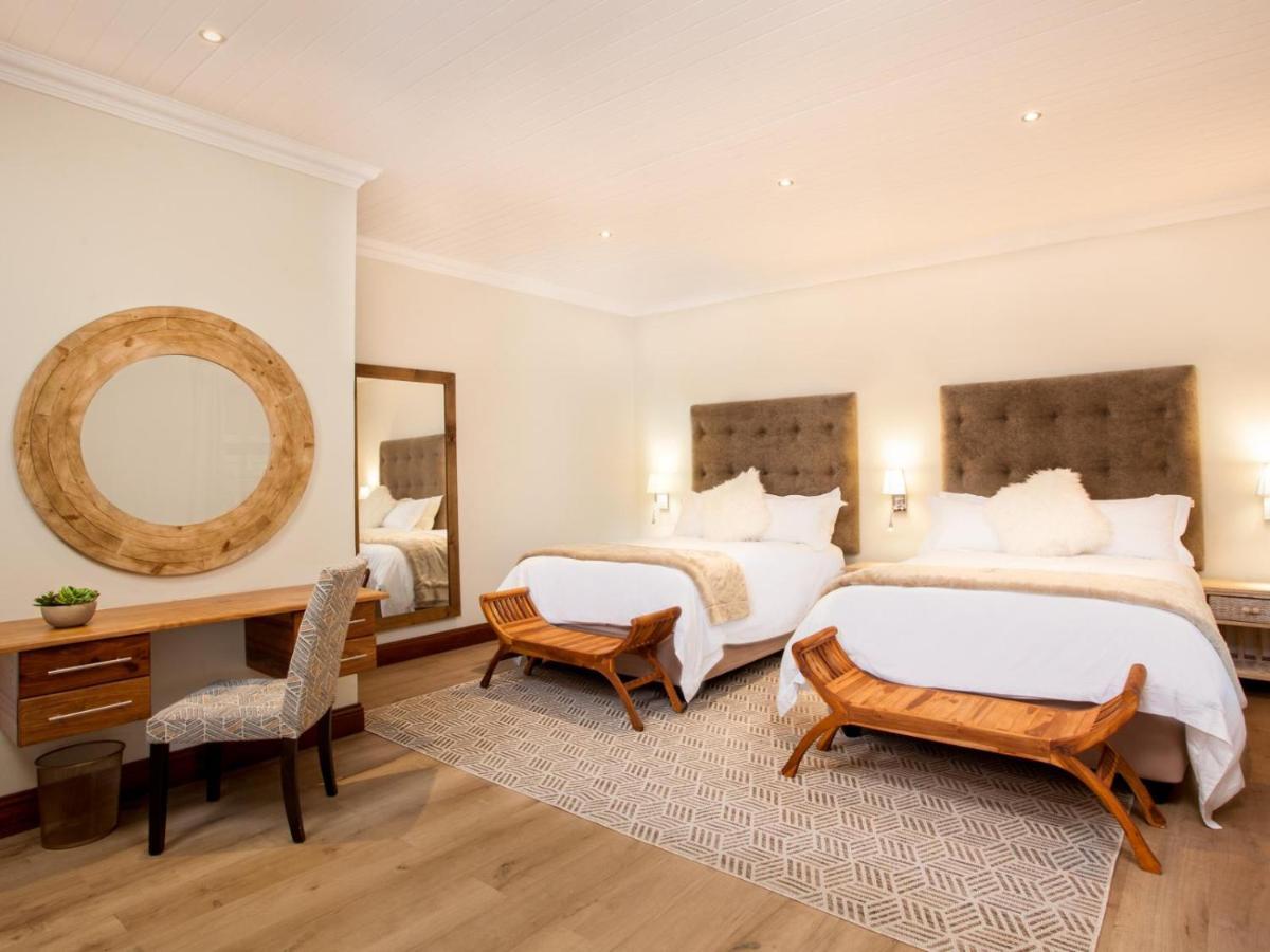 The Coral Tree Hotel Mbombela Bagian luar foto