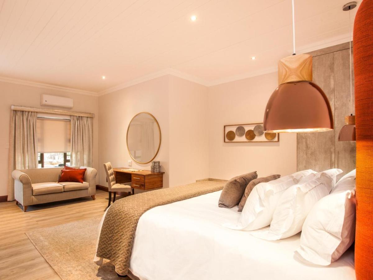 The Coral Tree Hotel Mbombela Bagian luar foto