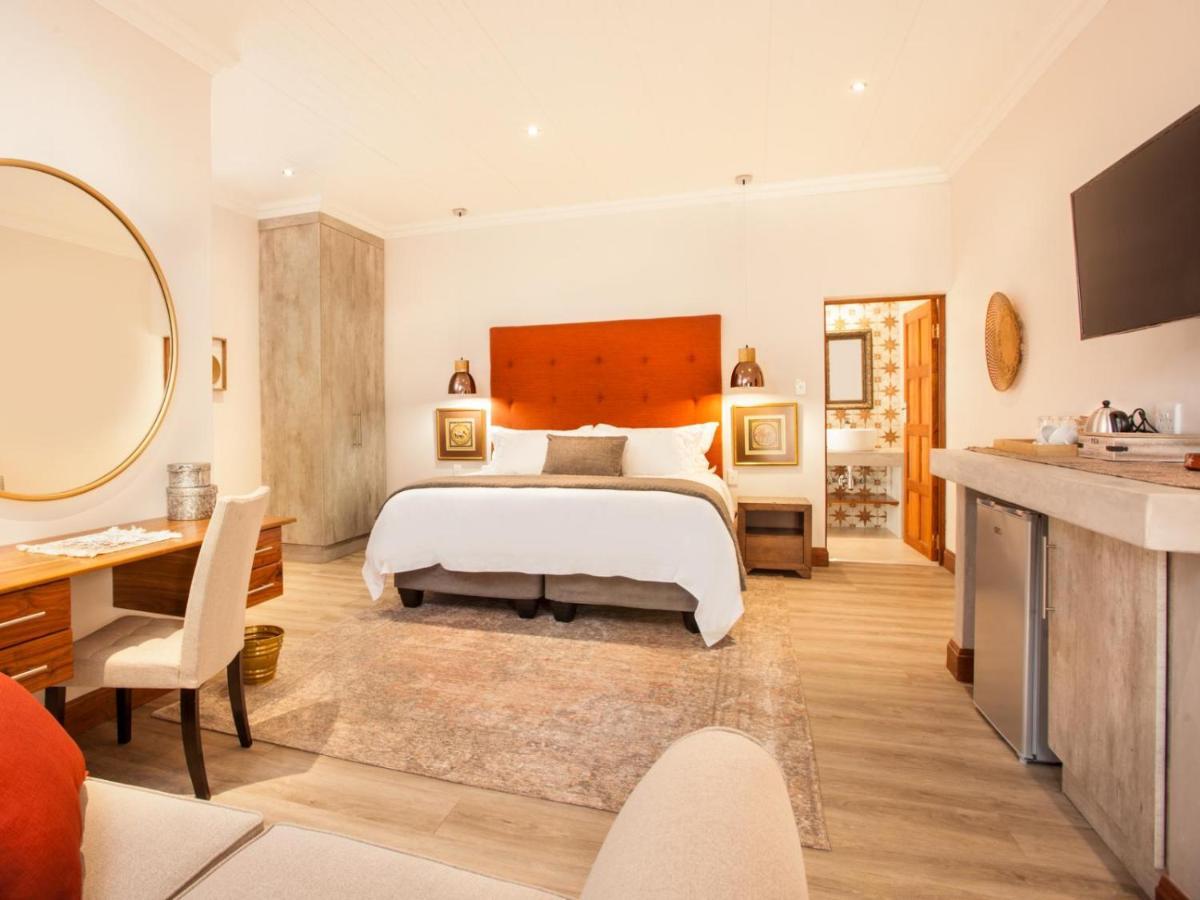 The Coral Tree Hotel Mbombela Bagian luar foto