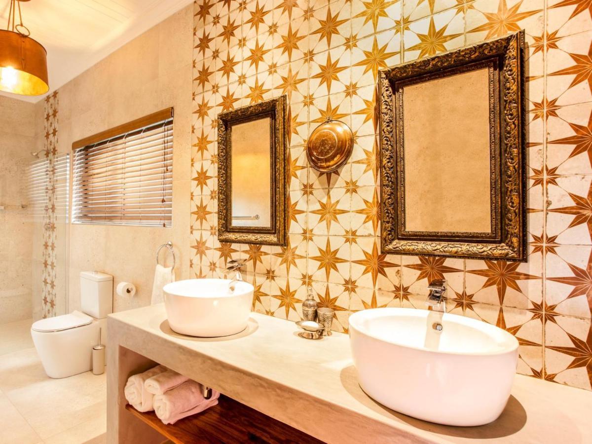 The Coral Tree Hotel Mbombela Bagian luar foto