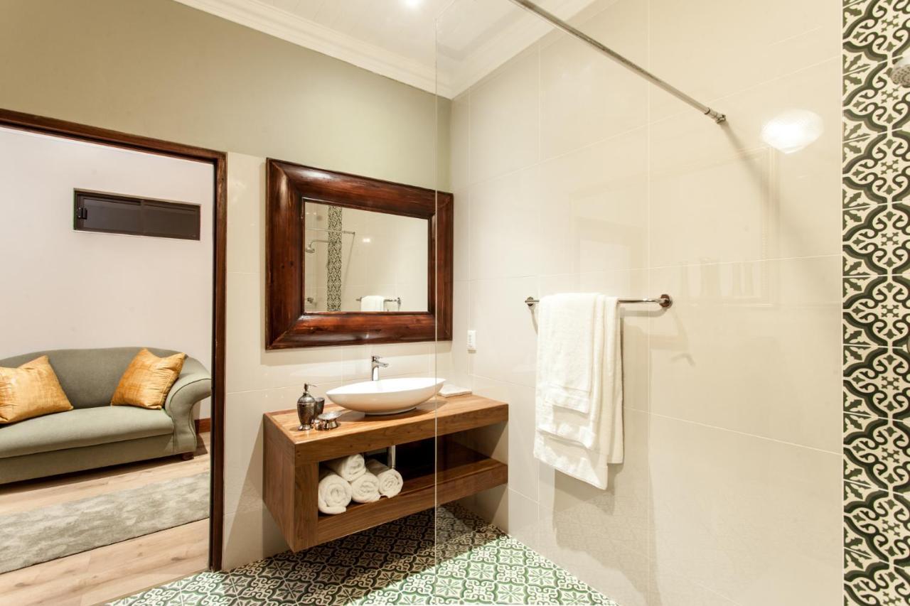 The Coral Tree Hotel Mbombela Bagian luar foto