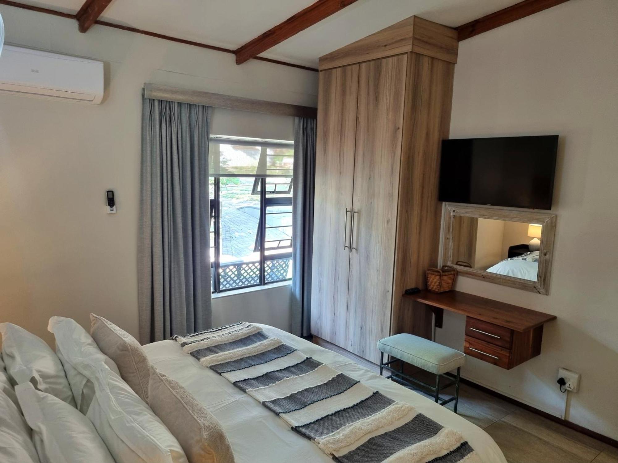 The Coral Tree Hotel Mbombela Bagian luar foto