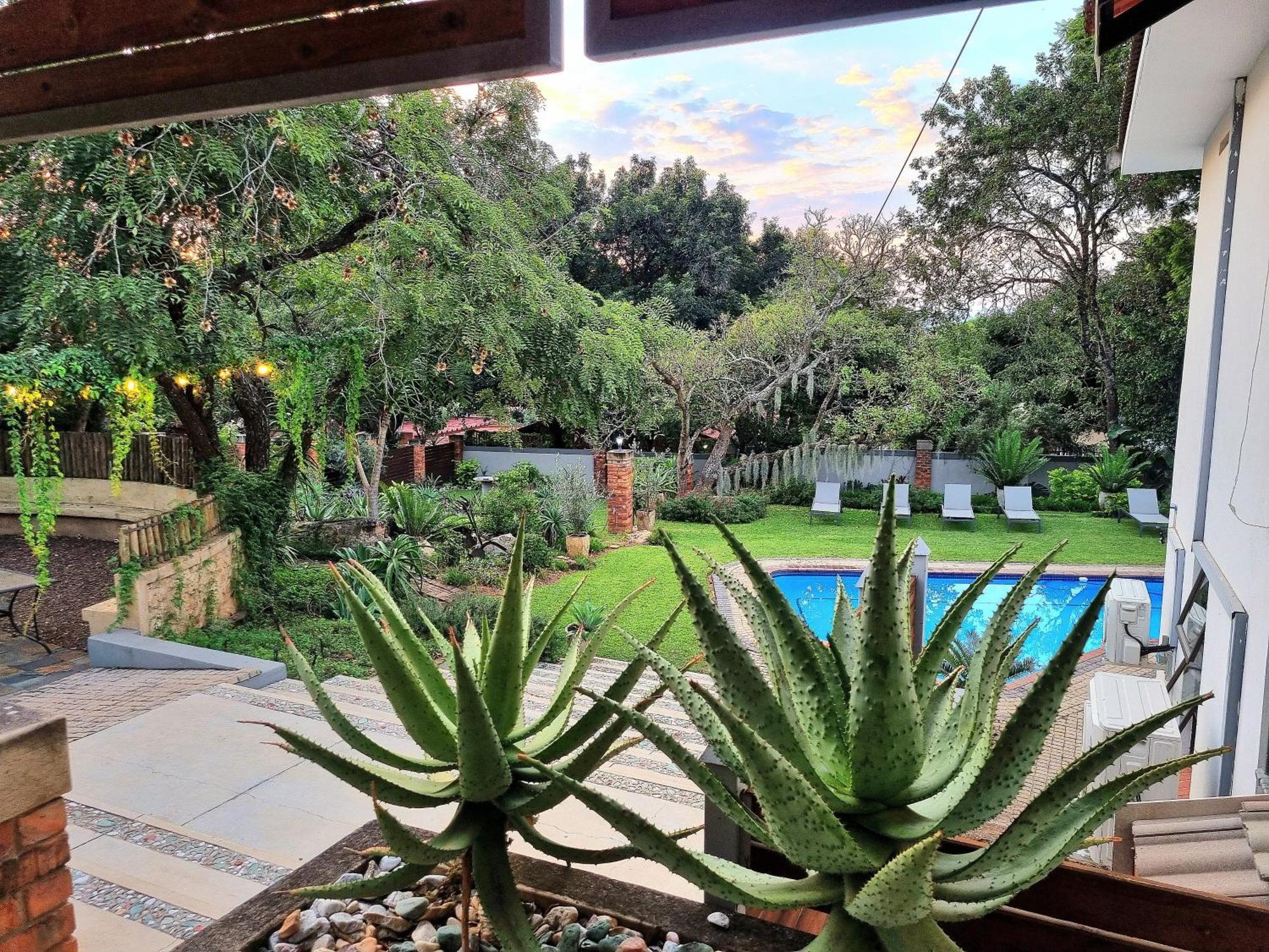 The Coral Tree Hotel Mbombela Bagian luar foto