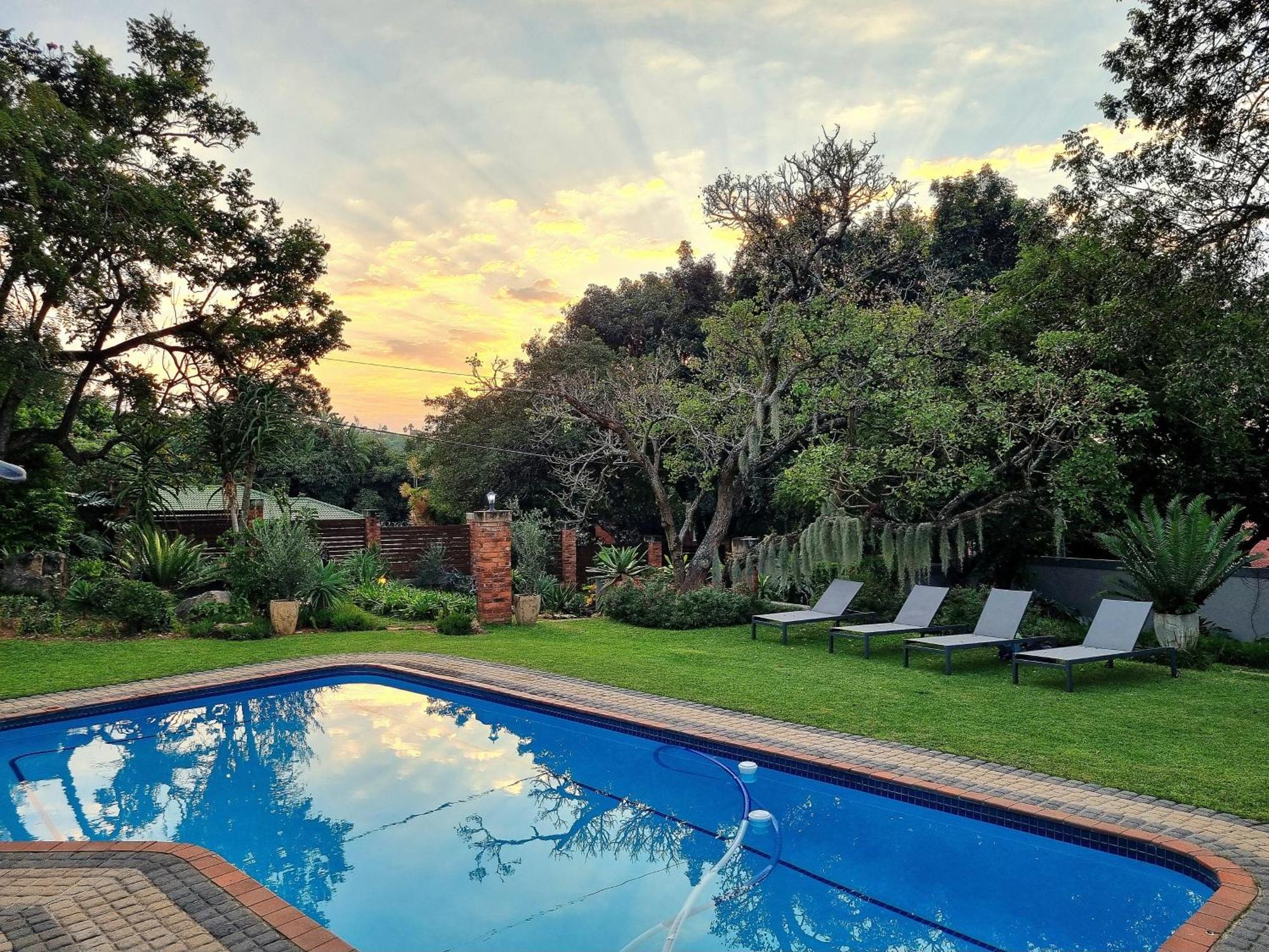 The Coral Tree Hotel Mbombela Bagian luar foto